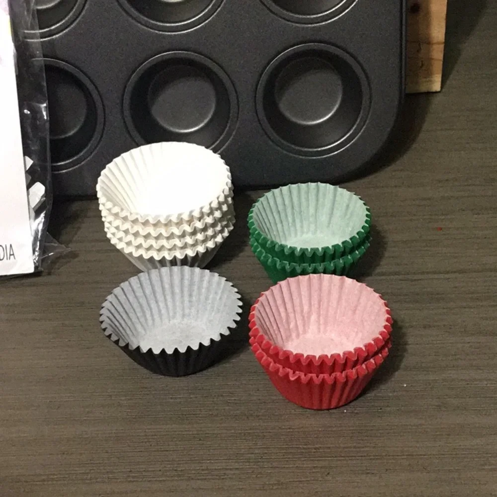 Assorted baking items - Picture 3 of 4